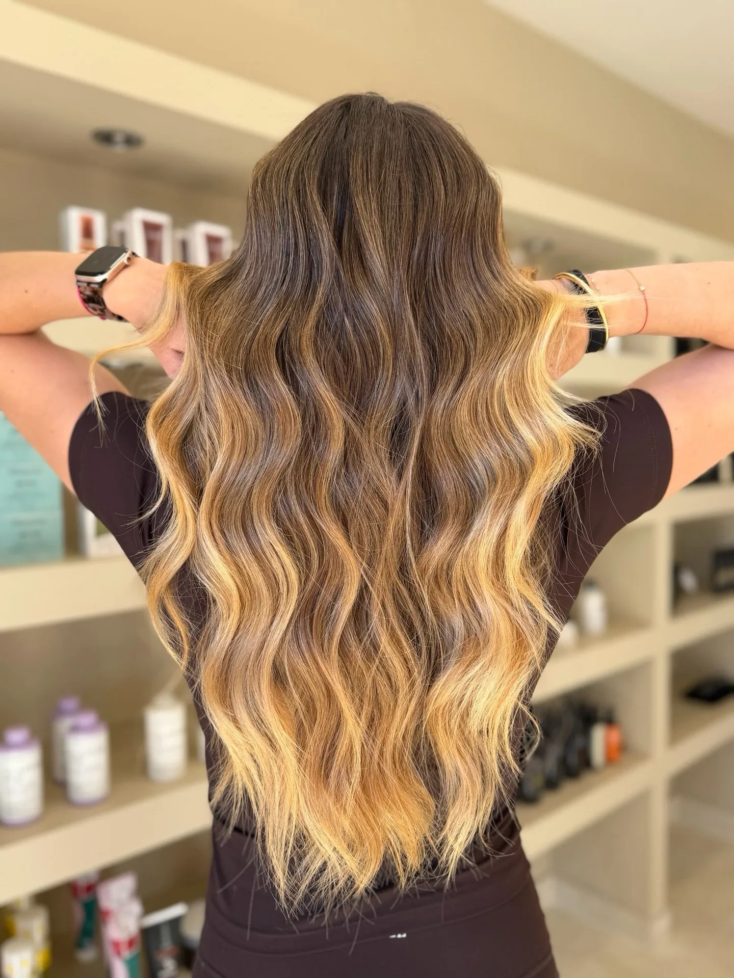 Réalisation couleur et balayage au salon Laurent G. Manosque